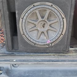 Kicker Subwoofer With Amp