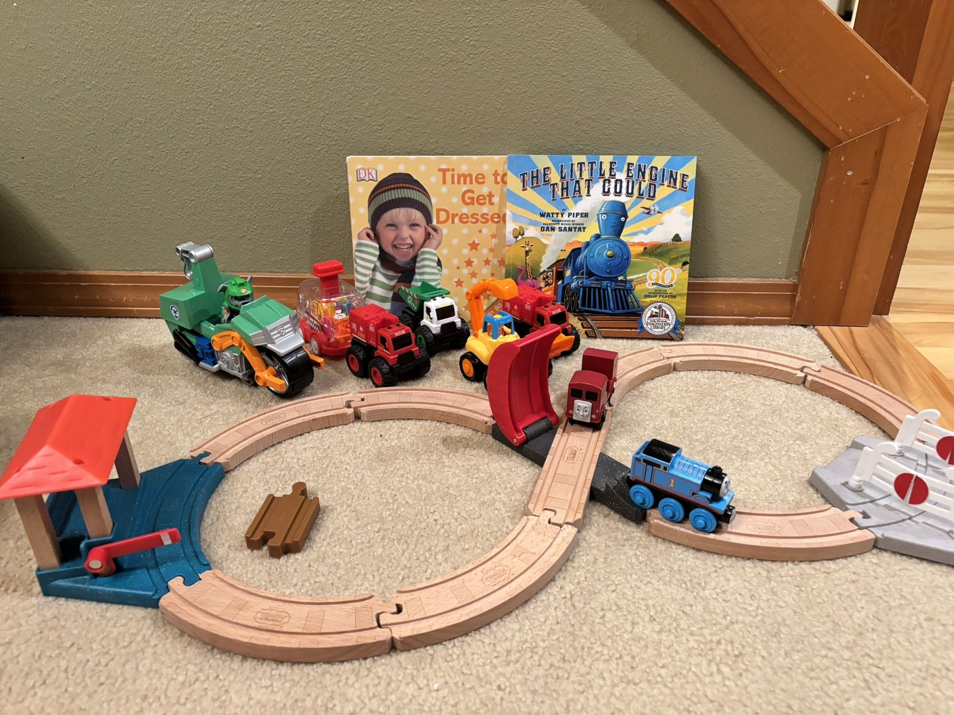 Boy/kid Train And Trucks Set