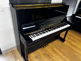 Yamaha U10A Upright Piano