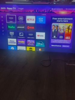 ONN Roku Smart TV 50 '/ stand