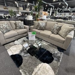 2 Pc Sofa And Loveseat 