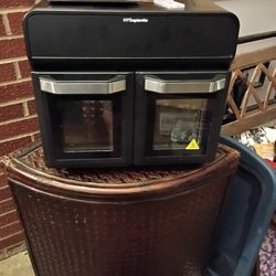 VERY VERY NICE ALMOST NEW Hysapientia AIR FRYER