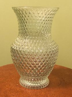 Textured Diamond Point, Pineapple Pattern Clear Glass Vase 8”
