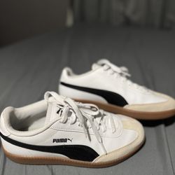 Pumas Sneaker