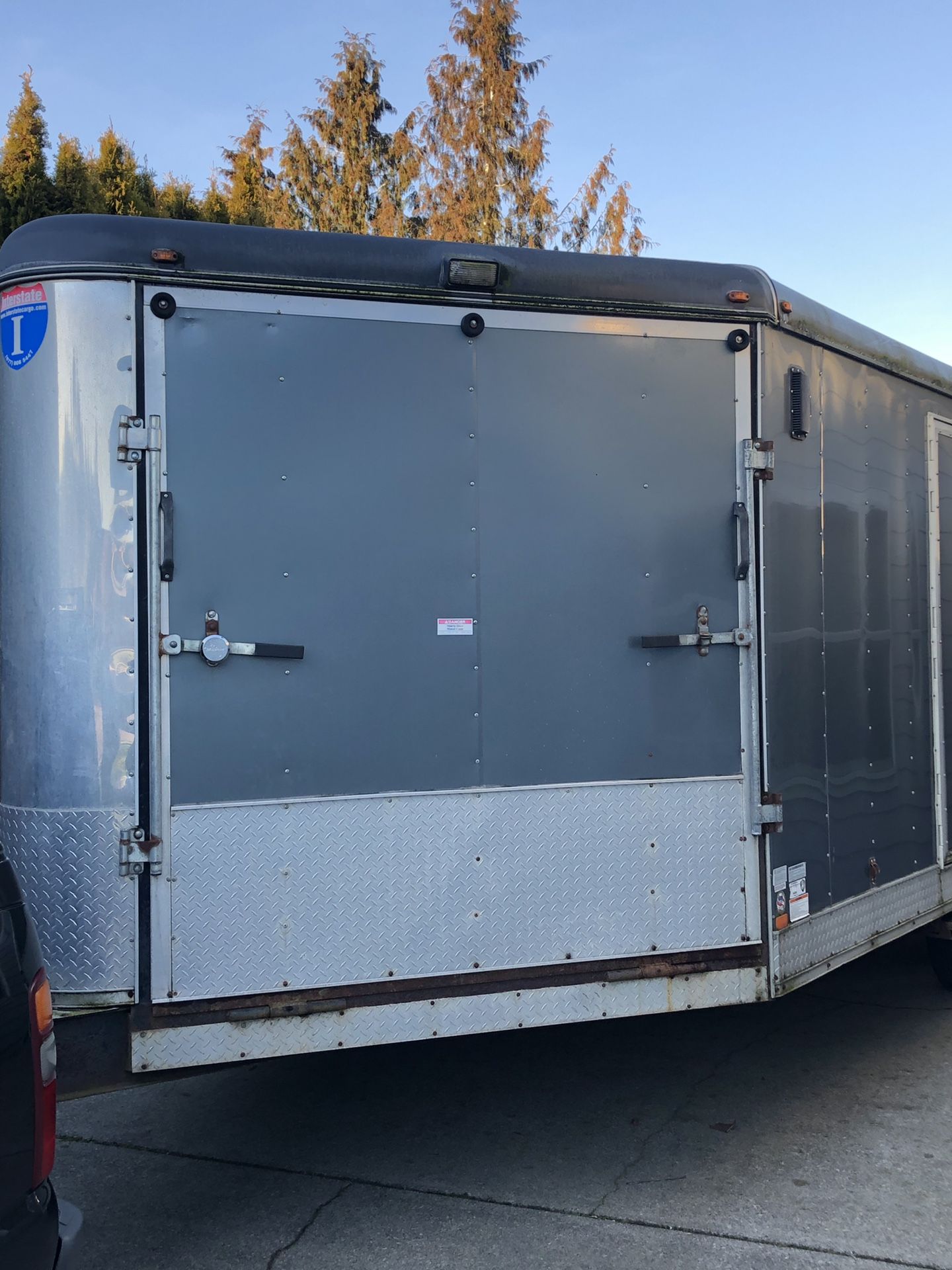24 foot enclosed snowmobile trailer for Sale in Auburn, WA OfferUp