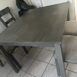 Kitchen table