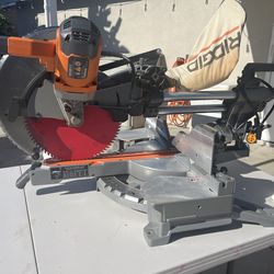 RIGID Miter Saw