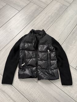 Moncler black puffer jacket with knit sleeves #puffer #luxury #kids