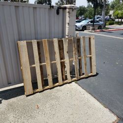 Free 6 Foot Long Pallet
