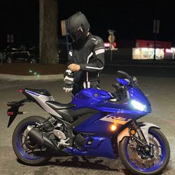 2020 Yamaha YZF-R3 Blue