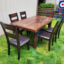 Large Heavy Duty Wooden Table And 6 Cushioned Chairs