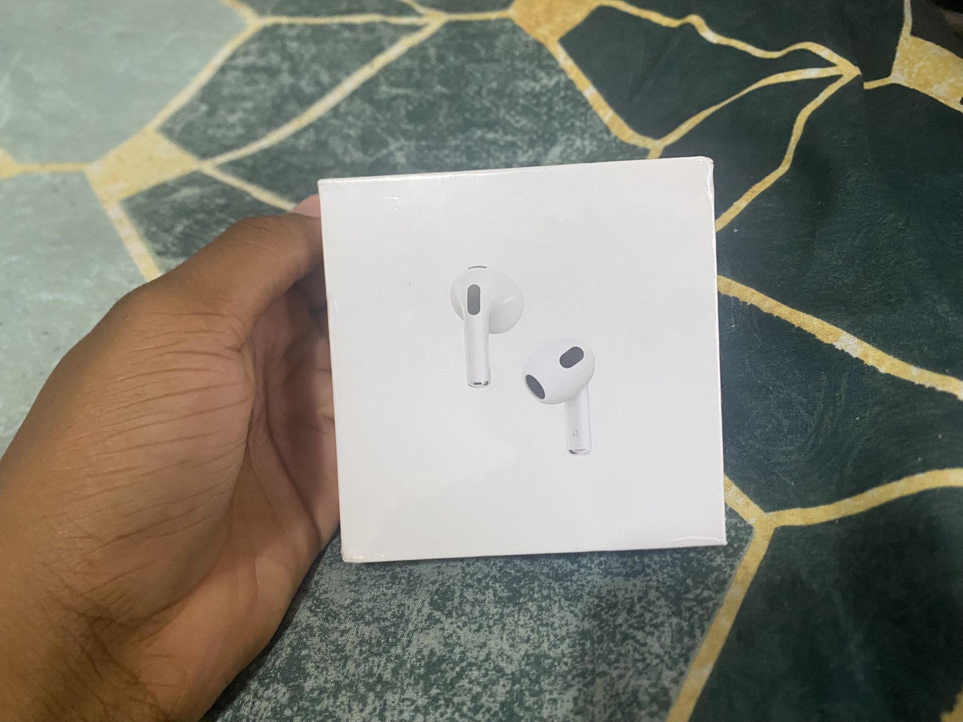 Airpods 3 generation with Wireless Charging Case USB-C