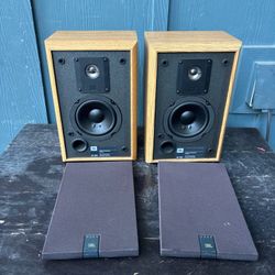 Vintage JBL 2500 2 Way Book Shelf Speaker PAIR (2) - Tested & Working! Clean