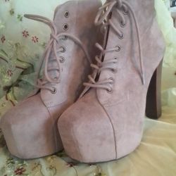 Tan Platform Lace-up Ankle Boots