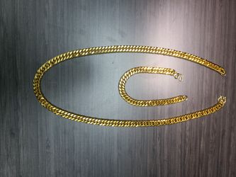 Matching necklace and bracelet gold plated