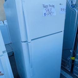 Amana Refrigerator