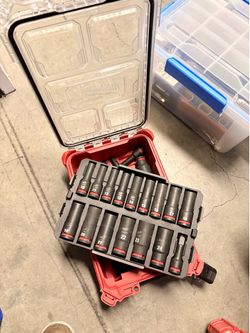 Milwaukee 1/2 impact socket set + pack out