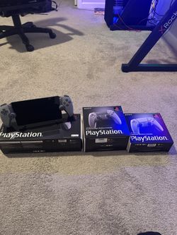 PLAYSTATION 30TH ANNIVERSARY BUNDLE