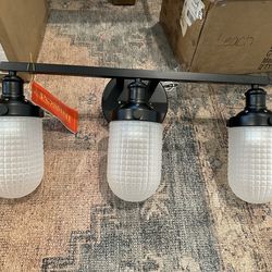 NEW Bathroom Vanity Light