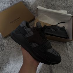 Burberry Ramsey Sneaker