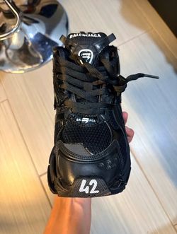 Balenciaga runners