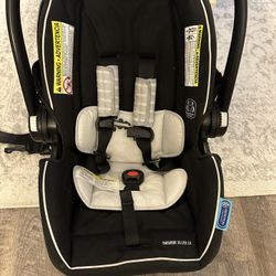 Infant car seat 
