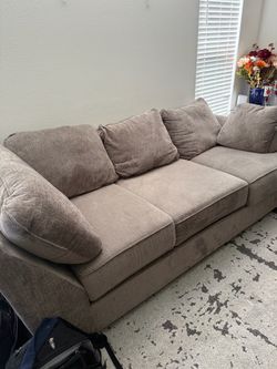 Used sectional in awesome condition