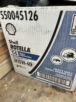 Shell 3 Gallons T4 Rotella 15wx40