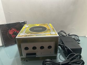 Nintendo GameCube Console with Zelda Ocarina of Time Master Quest