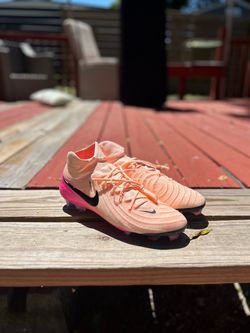 Nike Phantom Luna II Elite FG NEW W/TAG AND BAG Size 10 Men’s