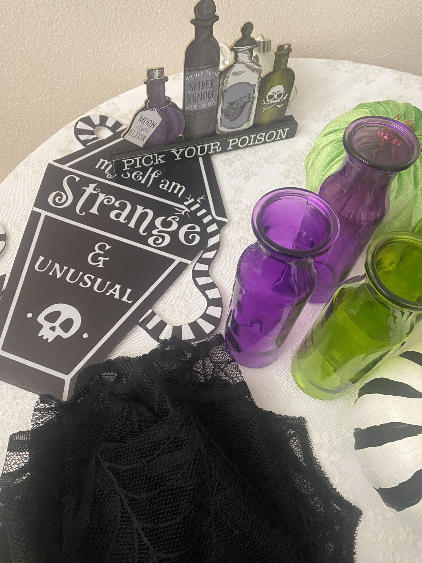 Beetlejuice Party Decor