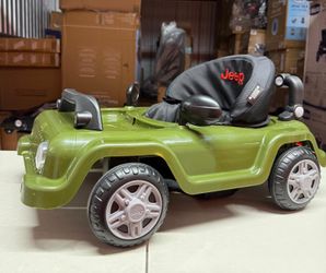 Jeep Classic Wrangler 3-in-1 Grow With Me Walker