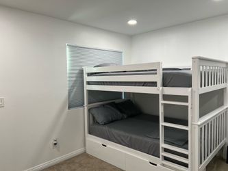 Bunk bed