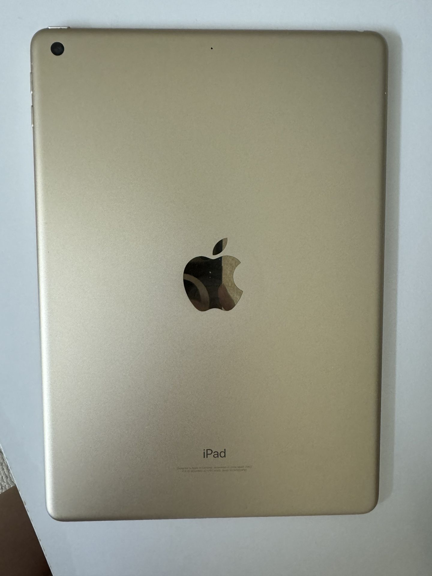 iPad 5th Generation GOLD 