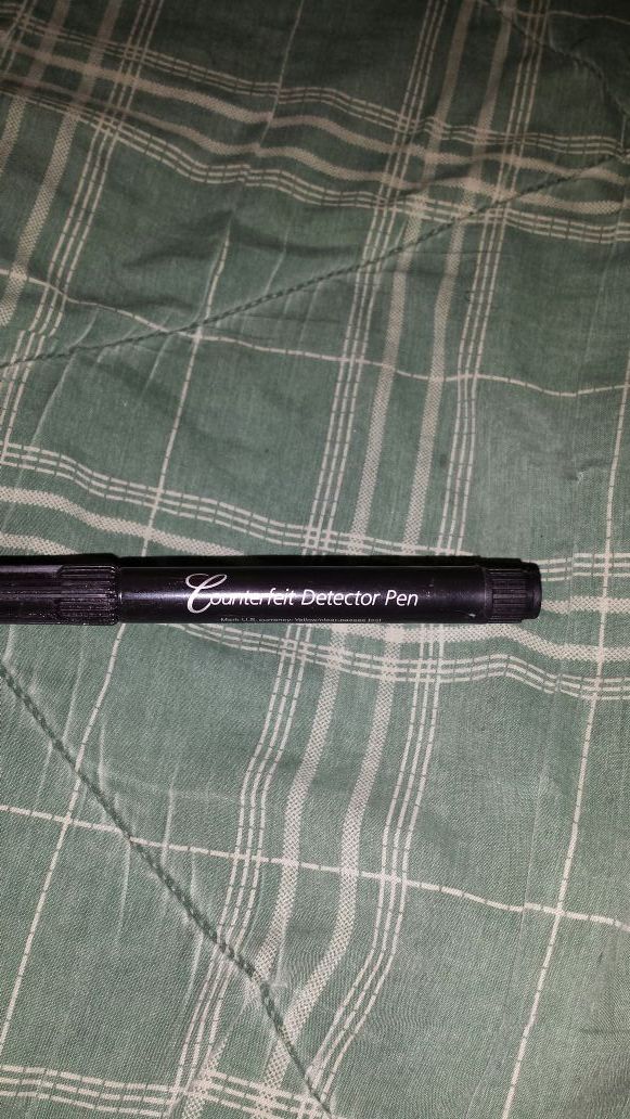 Money pen counterfeit detector