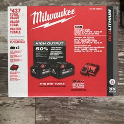 Milwaukee M18 XC 6.0 Batteries 2 Pack with Charger