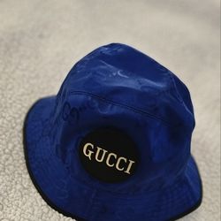 GUCCI OFF THE GRID BUCKET HAT BRIGHT BLUE SMALL