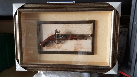 Picture frame/ornaments