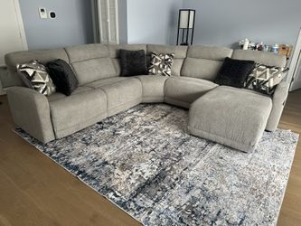 Ashley Sectional With Three Recliners 