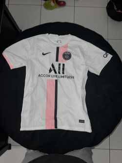 PSG WHITE/PINK MESSI JERSEY