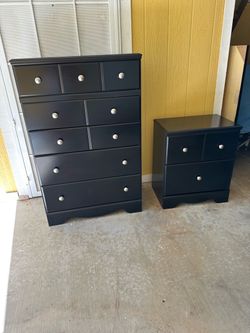 Ashley Dresser in good condition