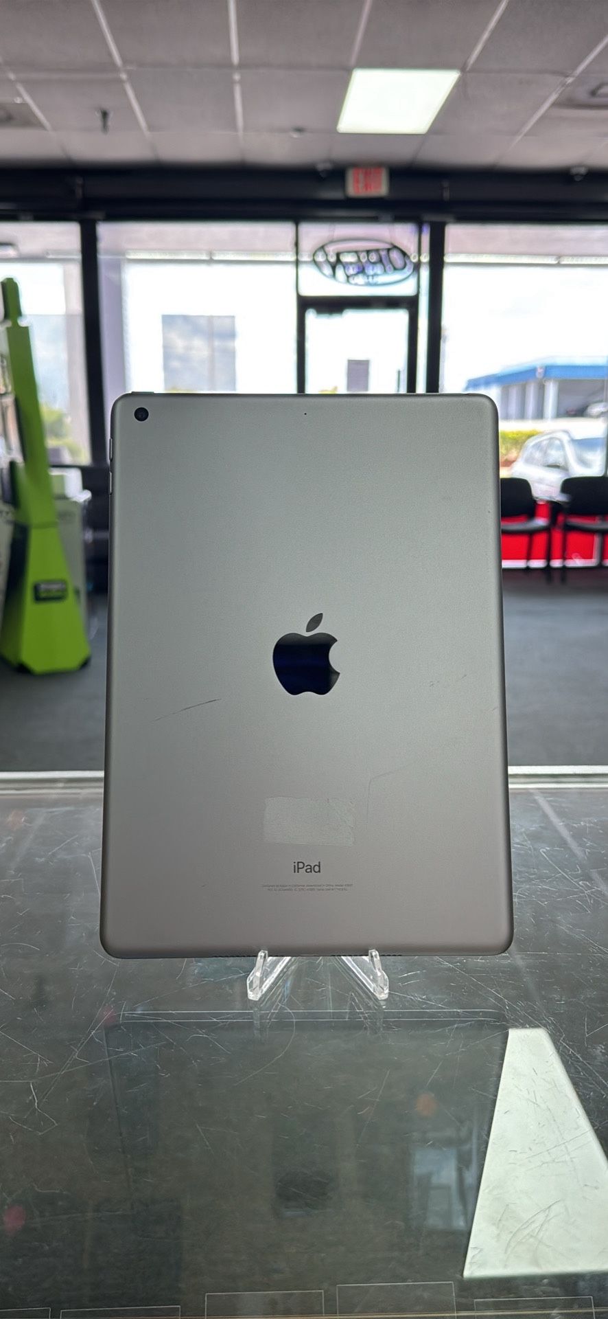 iPad 6th gen 32GB WiFi