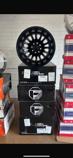 Dodge Dually wheels 22” 8x6.5