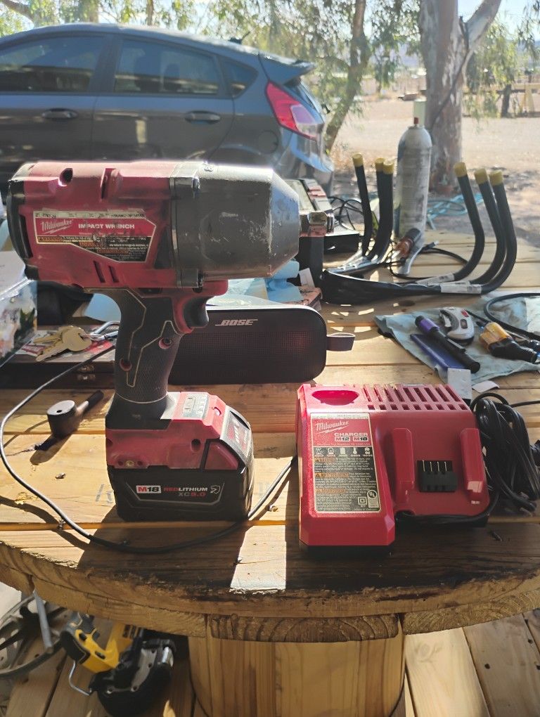 Milwaukee 1/2 Inch Impact Wrench