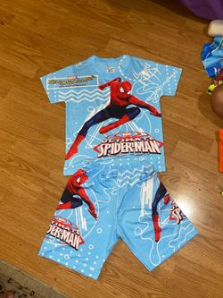 Boys spider man outfit size 8-9