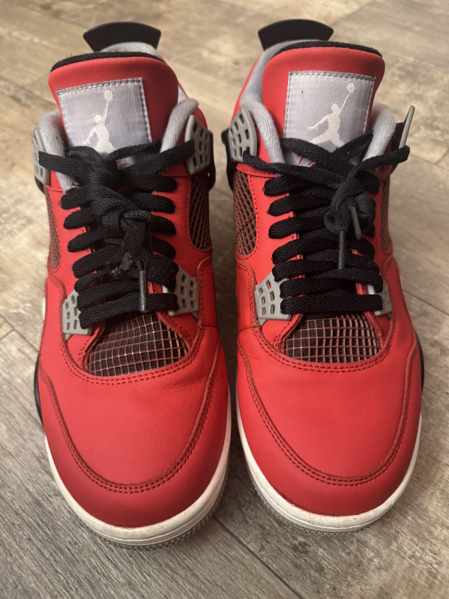 Retro Air Jordan 4s Toro Bravo 2013 Size 9.5