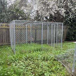 Dog Kennel  20’ X 20’ With Gate