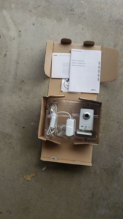 AXIS M1031-W Network IP Camera