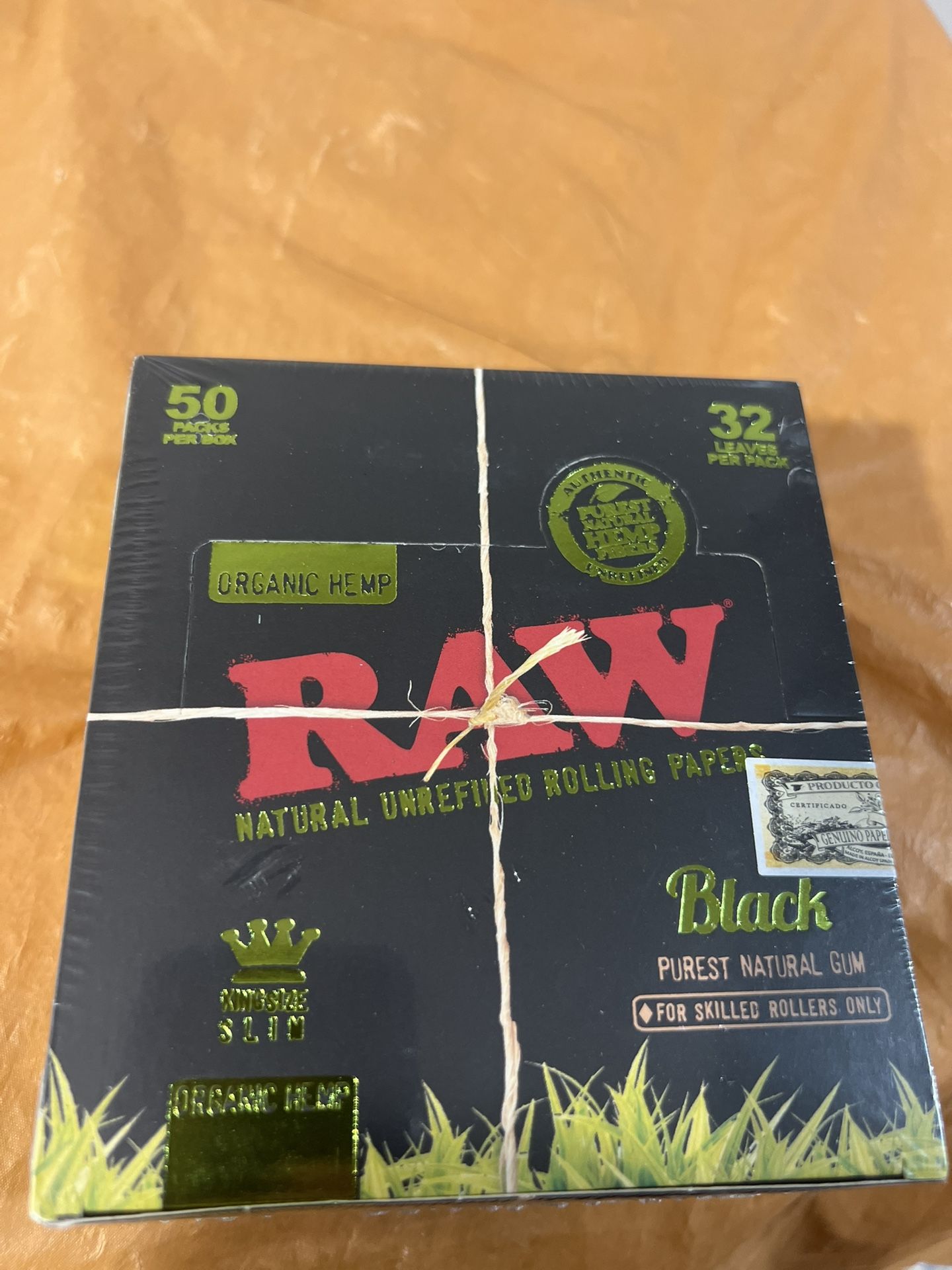 RAW National Unreflned Rolling Papers 50 Packs Per Box