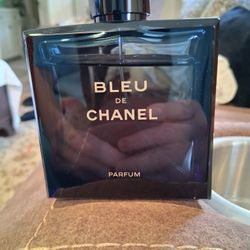 Bleu Chanel